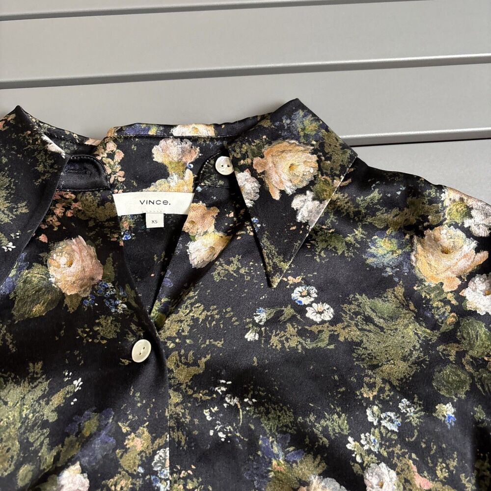 Vince Blouse Womens Size XS Floral 100% Silk Black Long Sleeve Collared - Picture 4 of 9